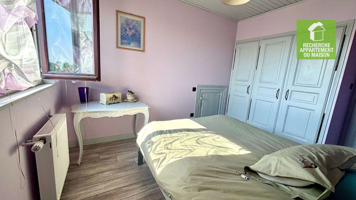 Maison à SAINT-ROMAIN-DE-JALIONAS