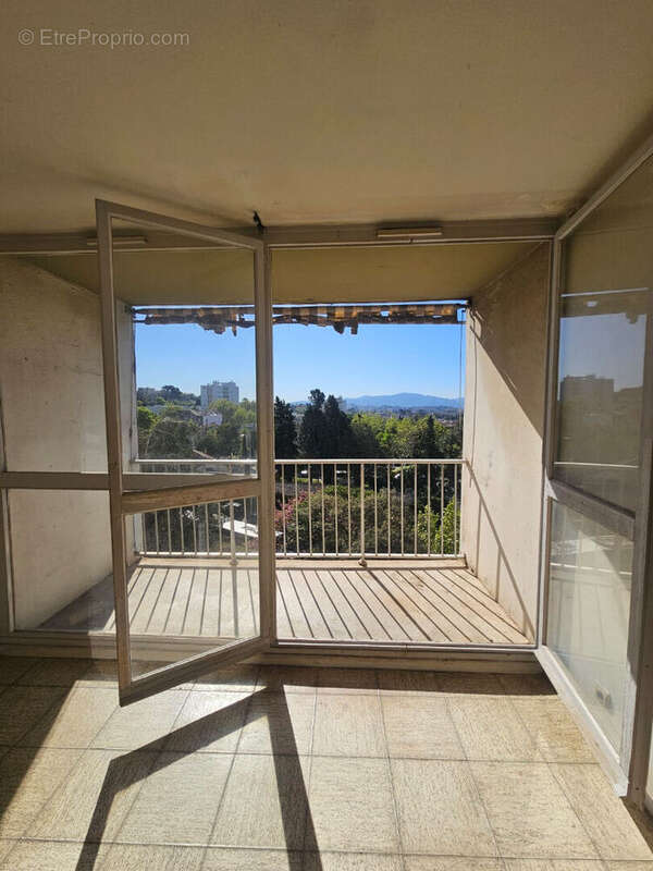 Appartement à MARSEILLE-14E