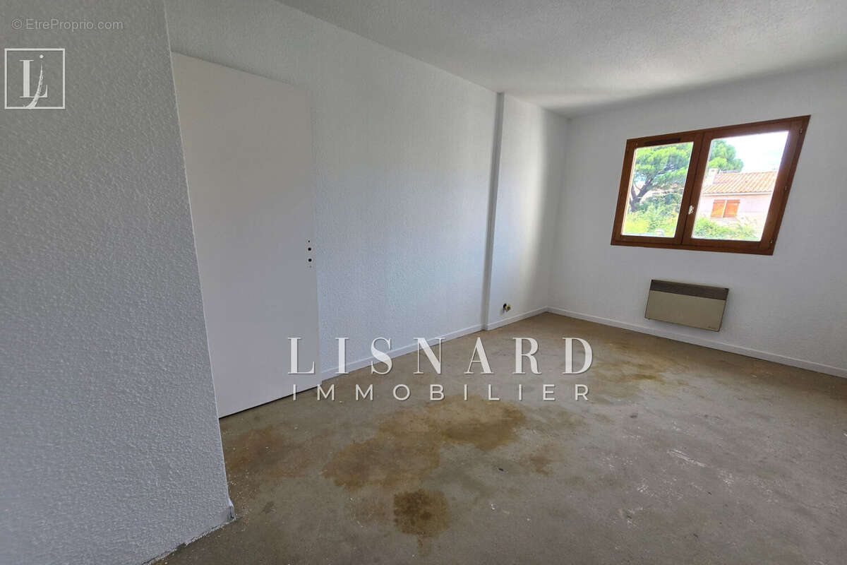 Appartement 63 m² à Frejus  - photo 6