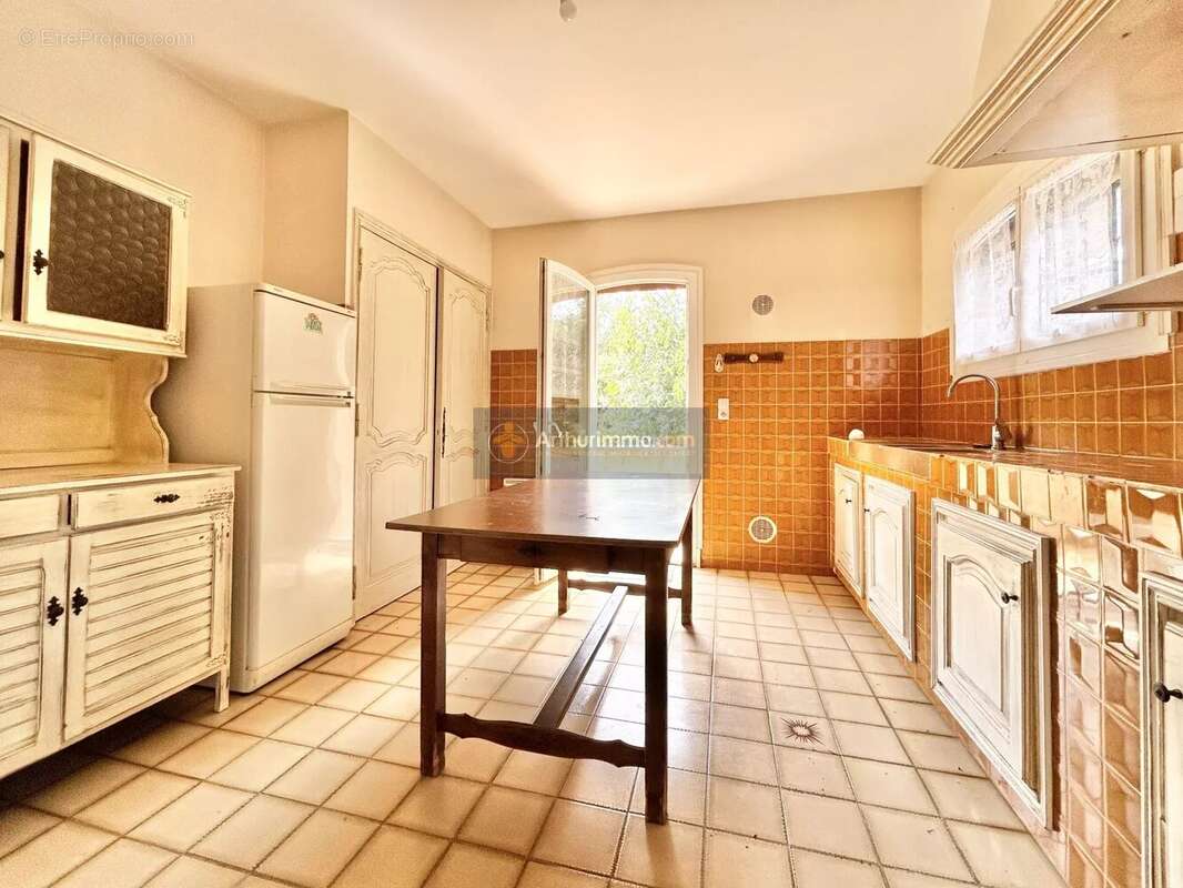 Maison à ROQUEBRUNE-SUR-ARGENS