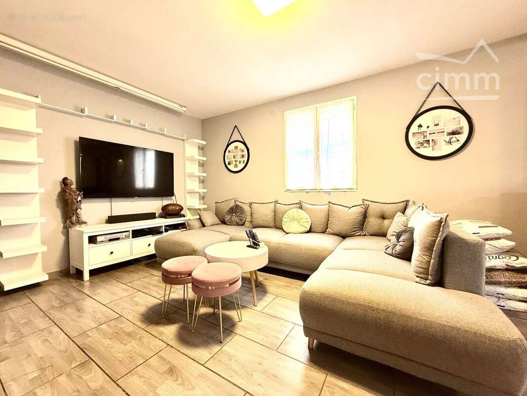 Maison à PORT-SAINT-LOUIS-DU-RHONE