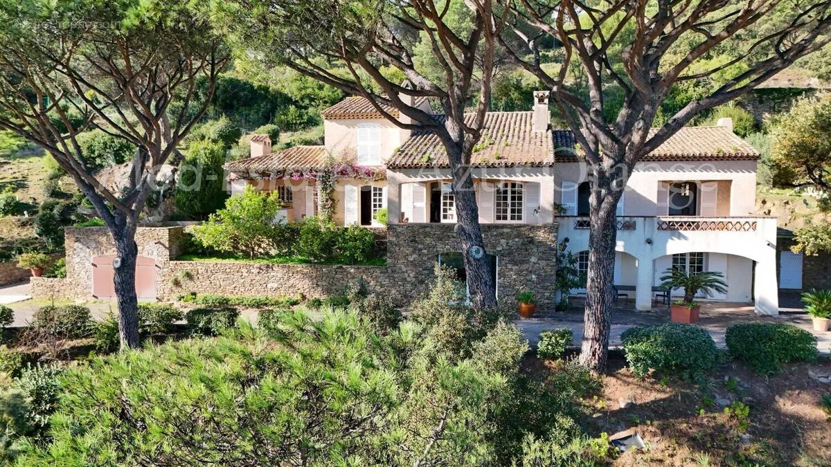 Maison à GRIMAUD