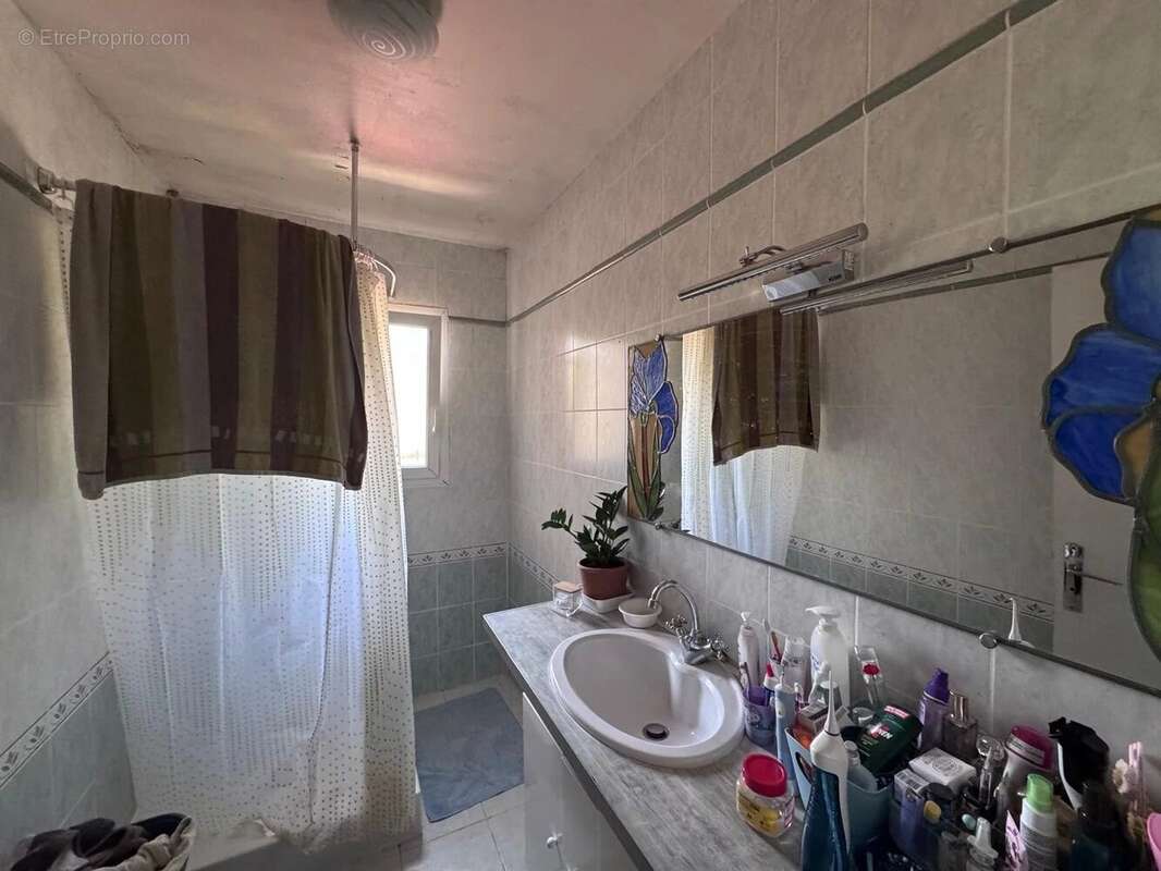 Maison familiale de 178 m² avec piscine sur 1 582 m² de terrain - photo 14