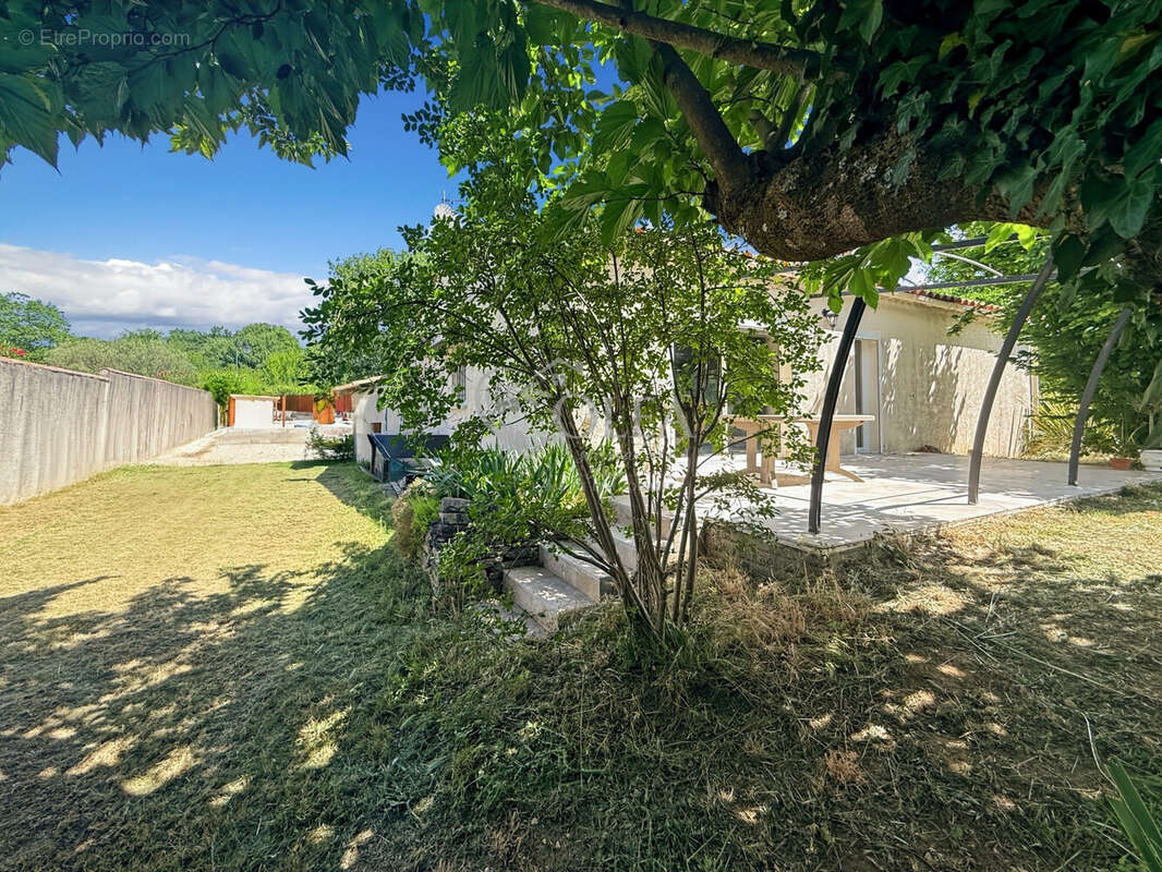 Maison à UZES