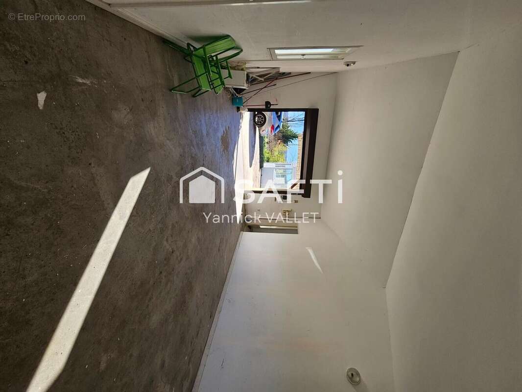 Photo 9 - Maison à MONTIGNAC-LE-COQ