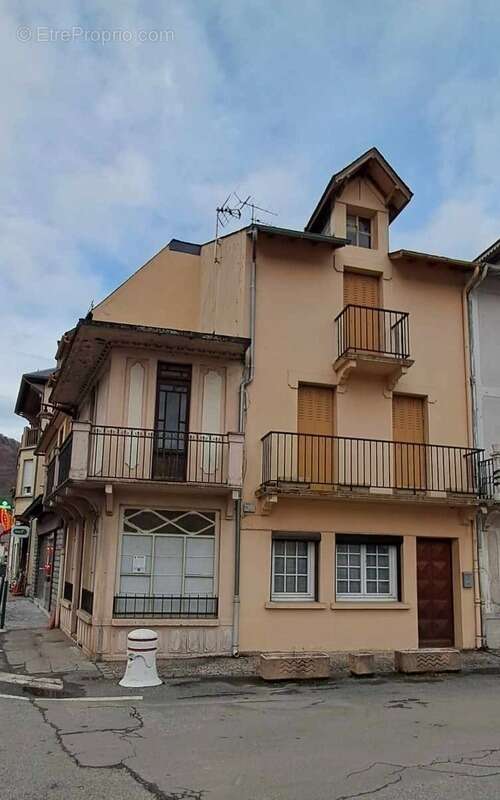 Maison à SARRANCOLIN