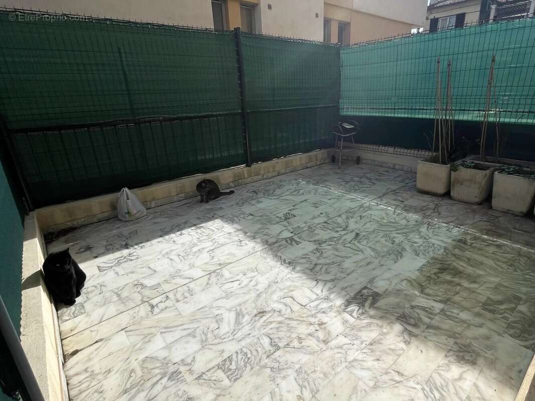 Appartement à LE CANNET