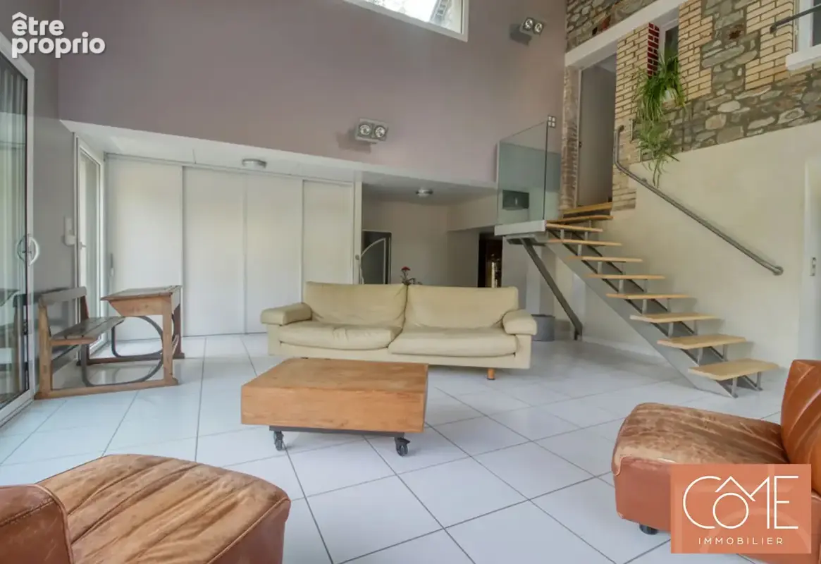 CESSON-SEVIGNE- LA HUBLAIS - Maison de 212 m² habitables - Terrain 942 m2 - Grand parking - Dépendances - photo 4