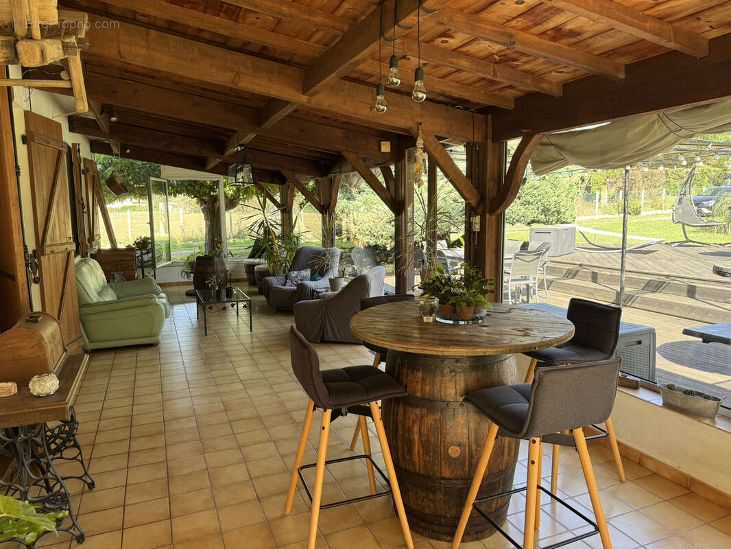 Maison à CASTELJALOUX