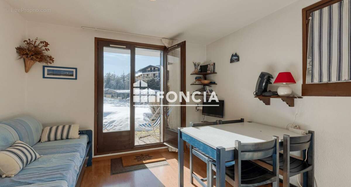 Appartement à DEMI-QUARTIER