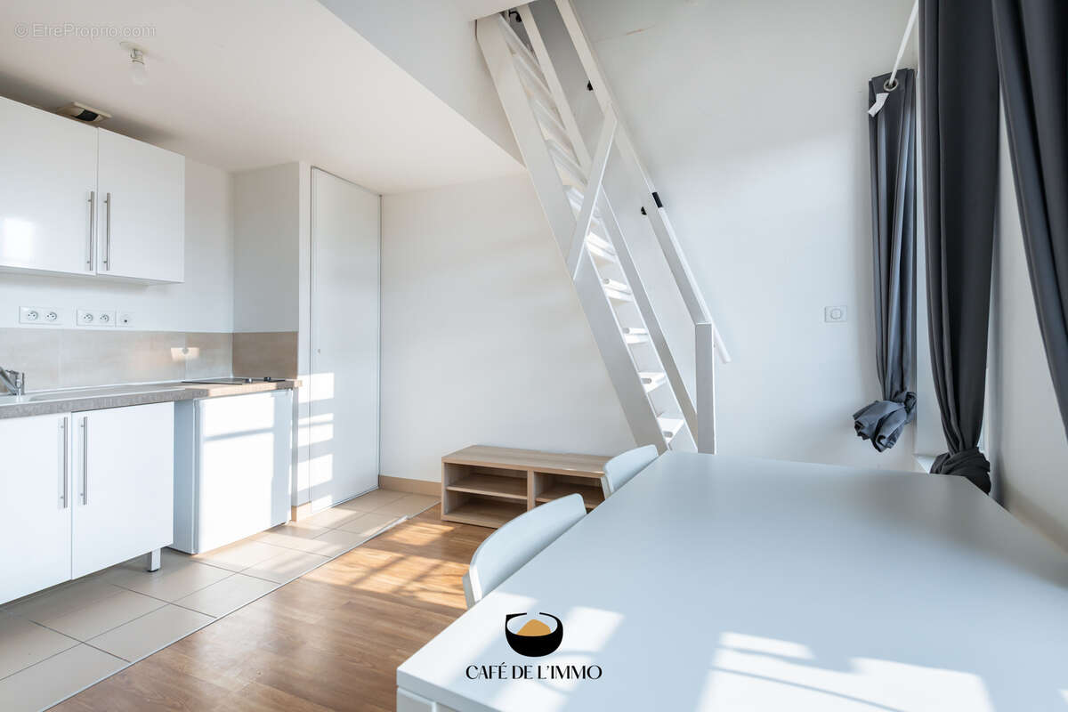 Appartement à MARSEILLE-2E