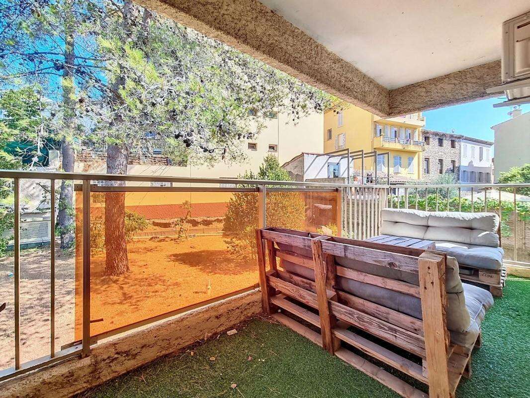 Appartement à LE CANNET