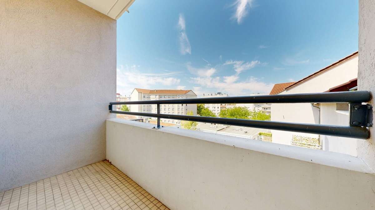 Appartement 70 m² à Lyon-3e  - photo 9