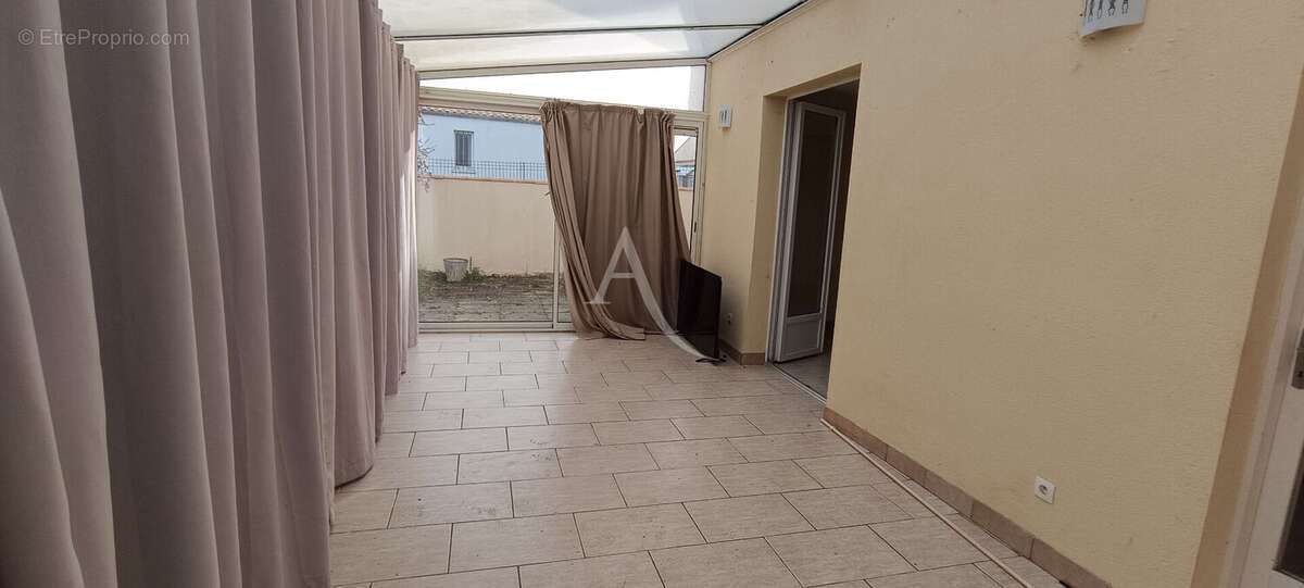 Maison à PORT-DES-BARQUES