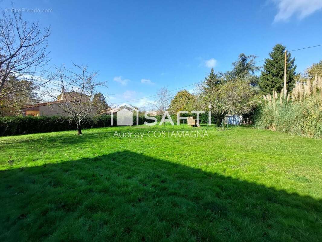 Photo 2 - Terrain à MONTECH