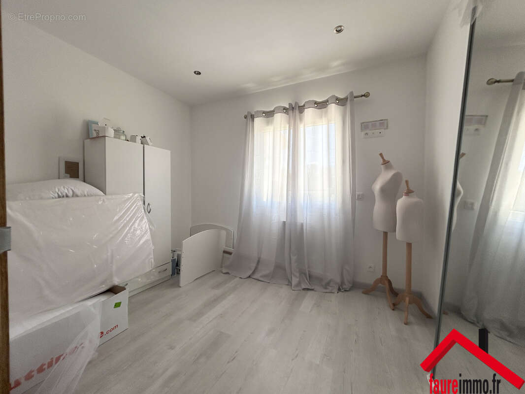 Maison à TERRASSON-LAVILLEDIEU