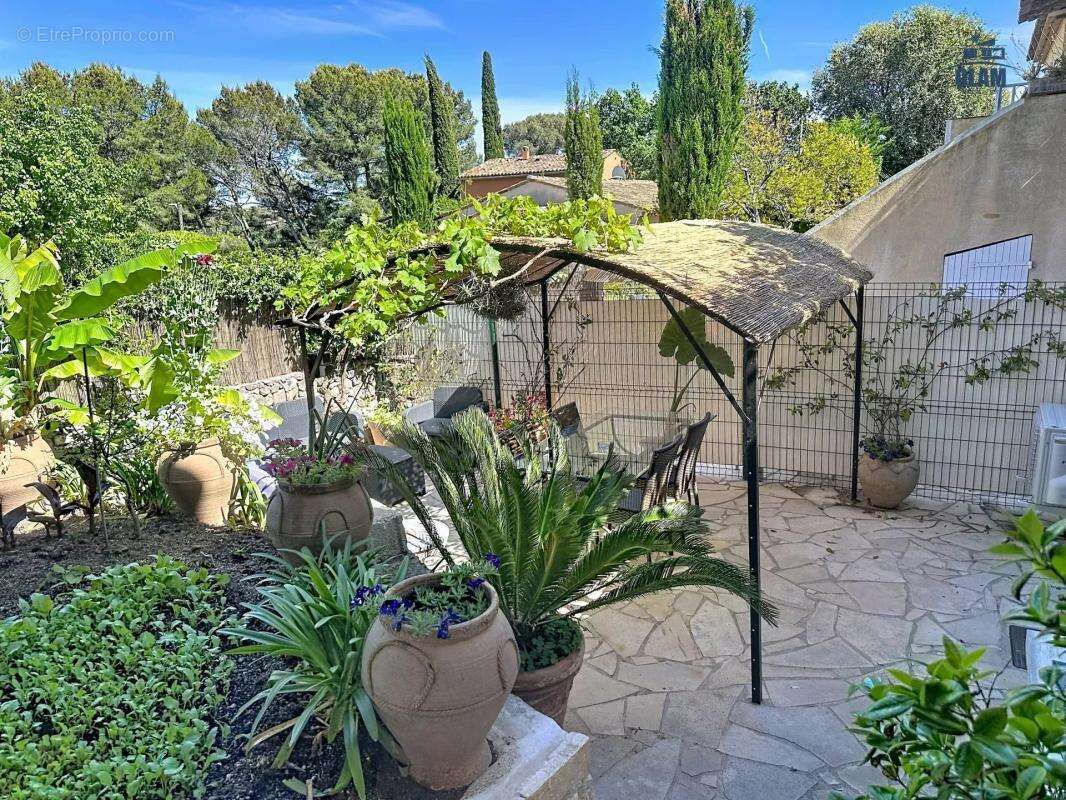 Maison à BIOT