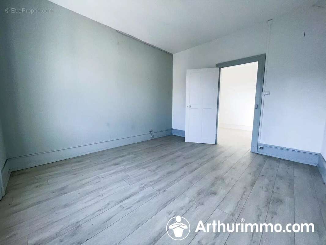 Appartement à SELONCOURT