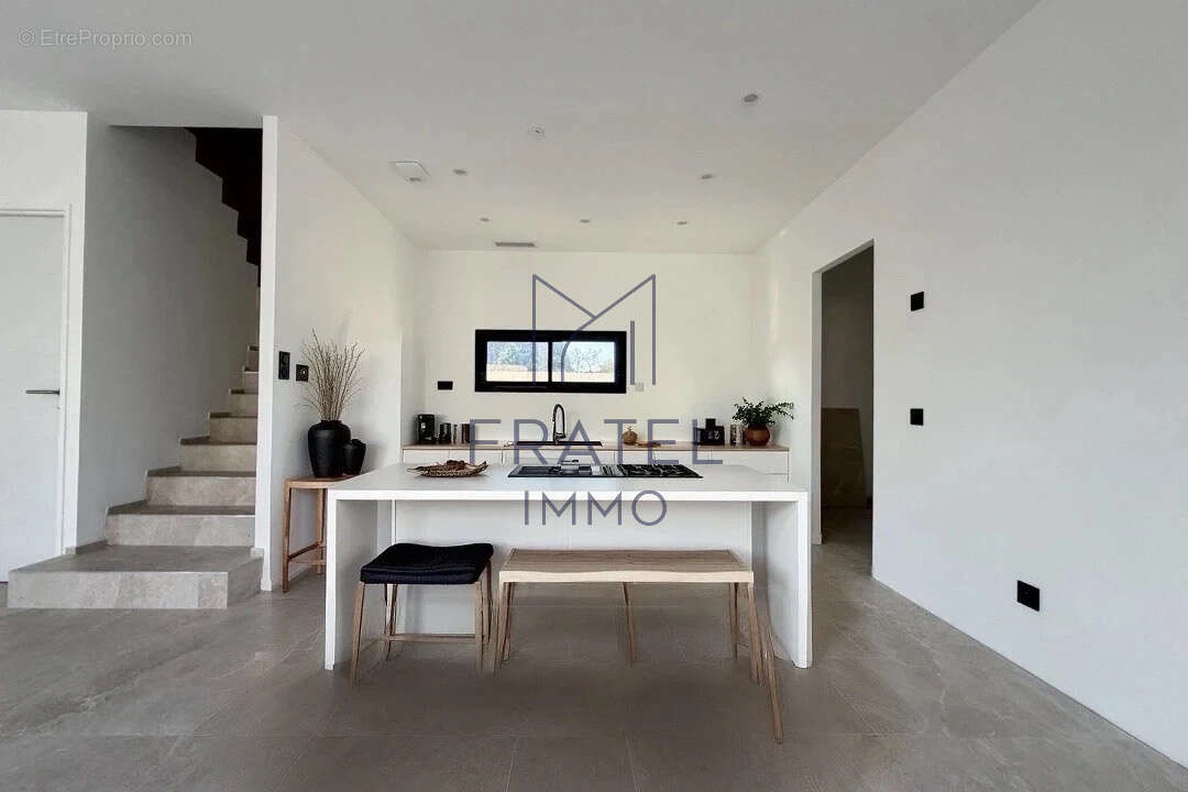 Villa contemporaine 143 m2 avec piscine - photo 5