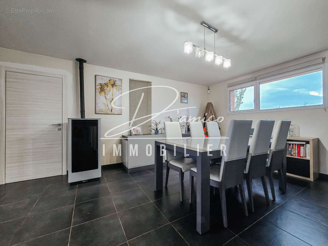 Maison à AVESNES-LE-SEC