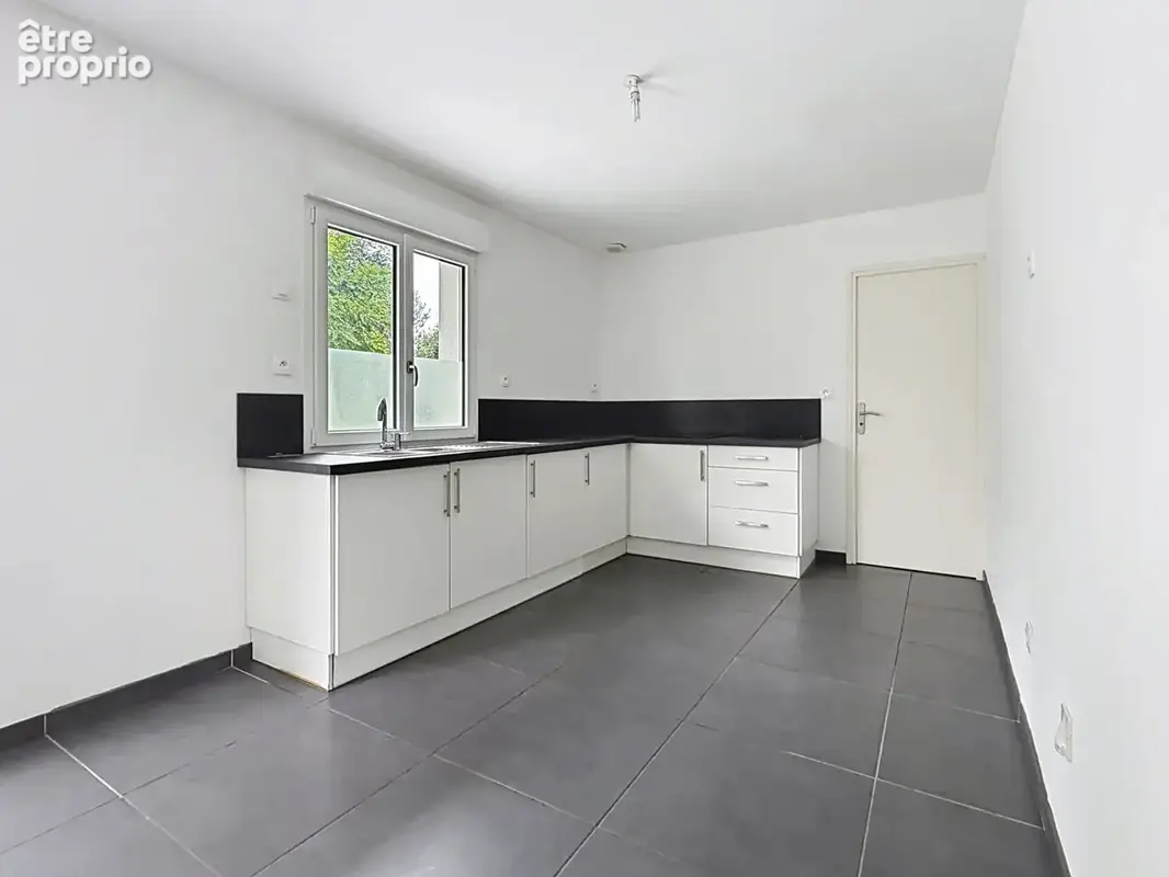 CALAIS - Pavillon semi-plain-pied 4 chambres - 112 m2 - photo 6