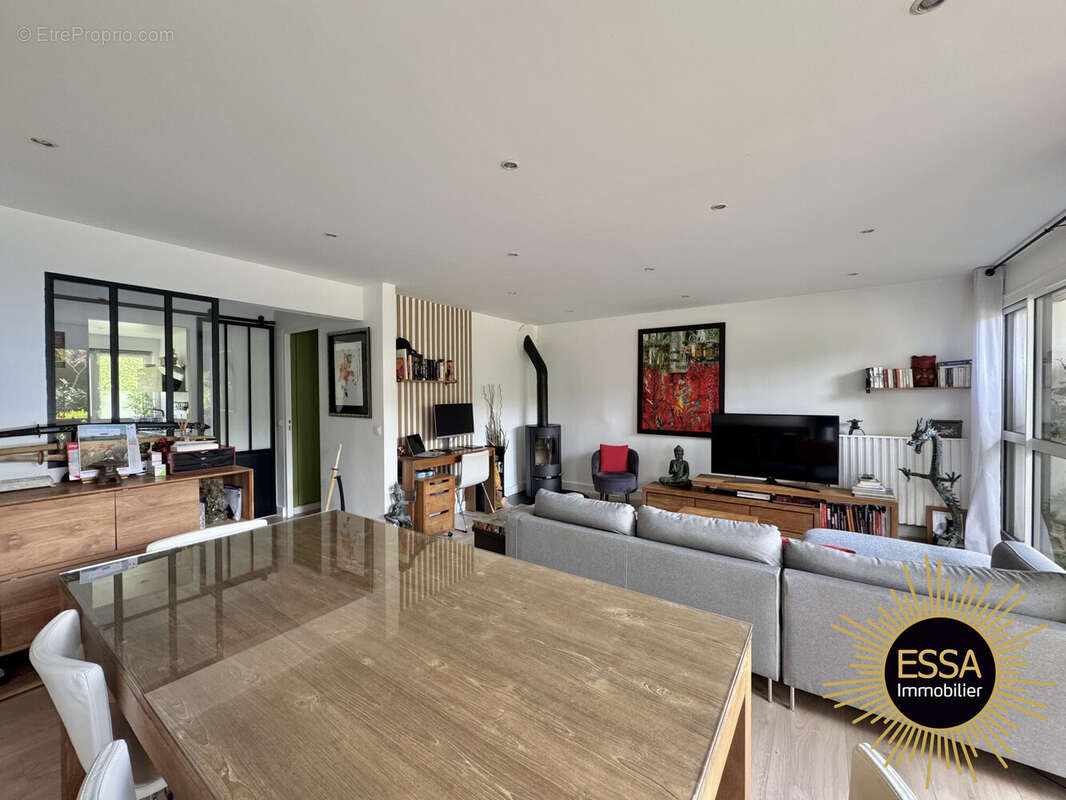 Appartement à NOISY-LE-ROI