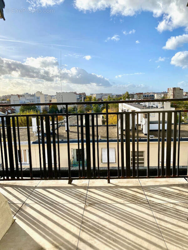 Appartement à BOIS-COLOMBES