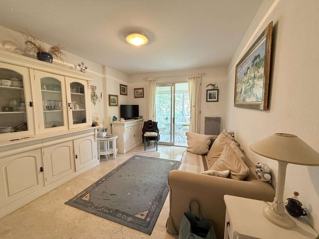 Appartement à SANARY-SUR-MER