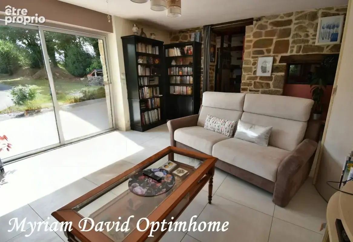 Maison longère 128 m² avec dépendance 75 m² et terrain 2,5 ha Glomel - photo 8