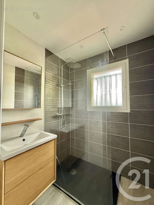 Maison à JALIGNY-SUR-BESBRE