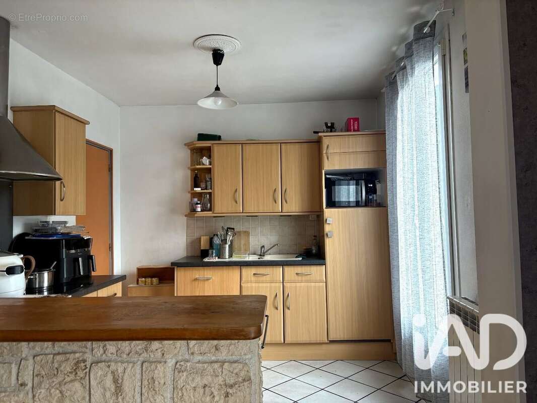 Photo 4 - Maison à VIRY-CHATILLON