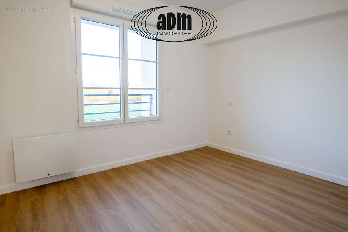 Maison à BUSSY-SAINT-GEORGES