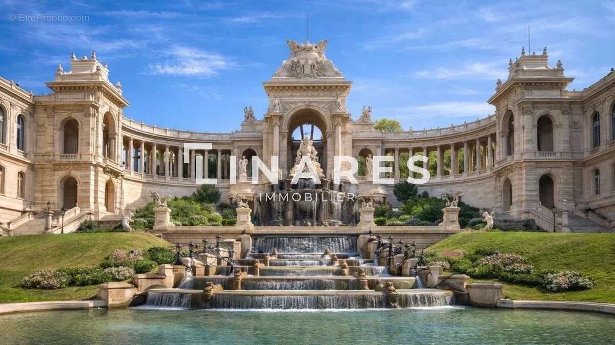 Appartement à MARSEILLE-4E