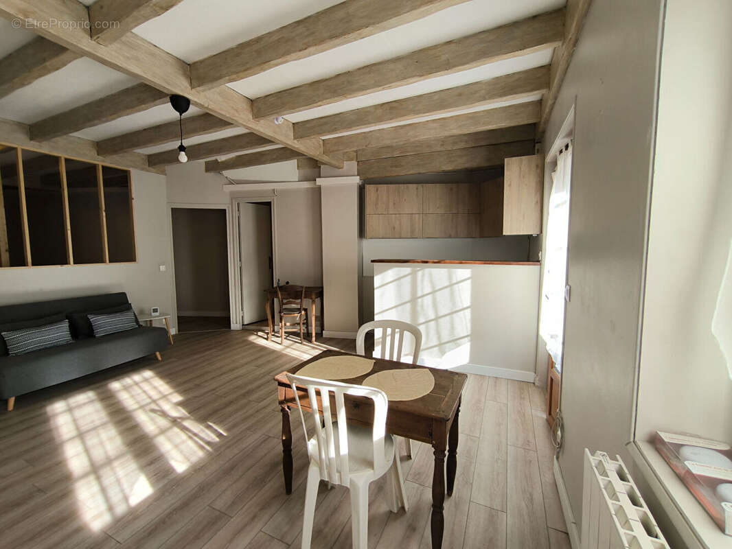 Appartement à CIBOURE