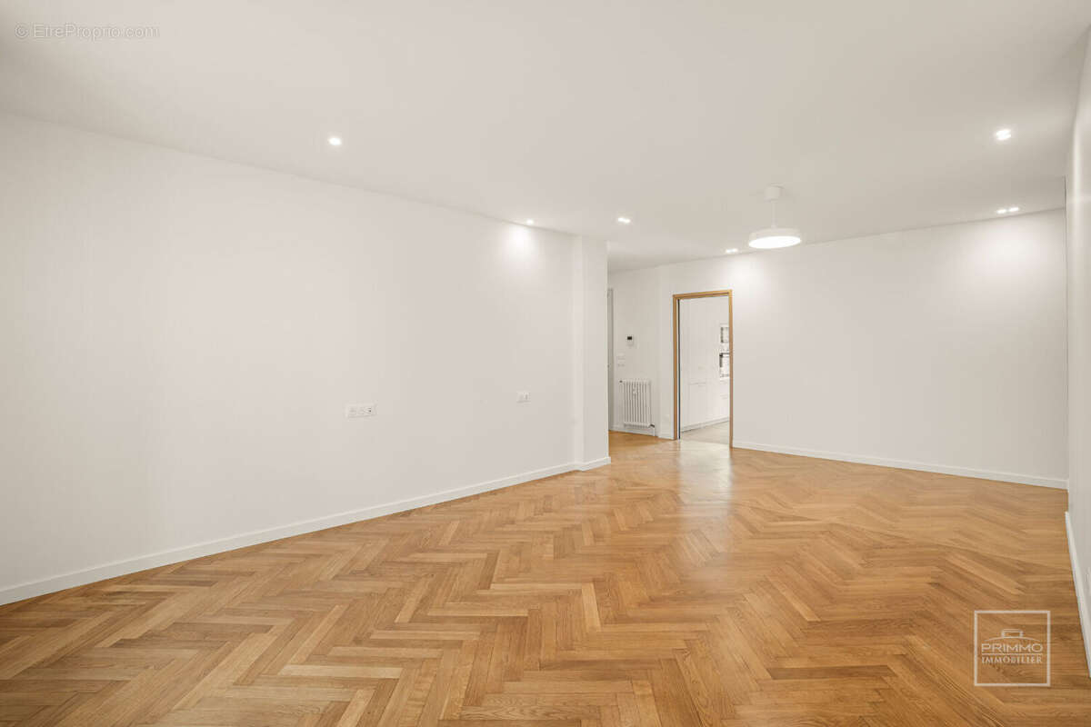 Appartement à LYON-6E