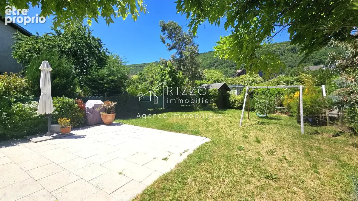 Divonne, duplex en RDJ de 225m2 de type 6 dans ferme Gessienne rénovée - photo 20