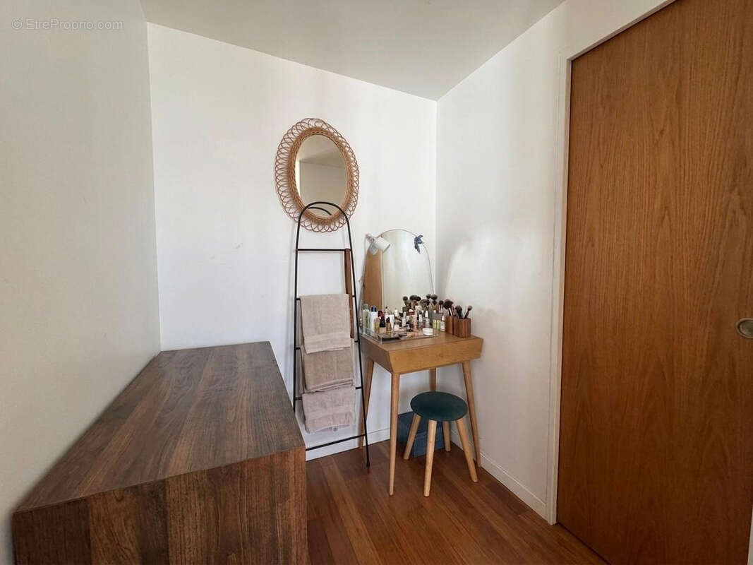 Appartement à PARIS-20E