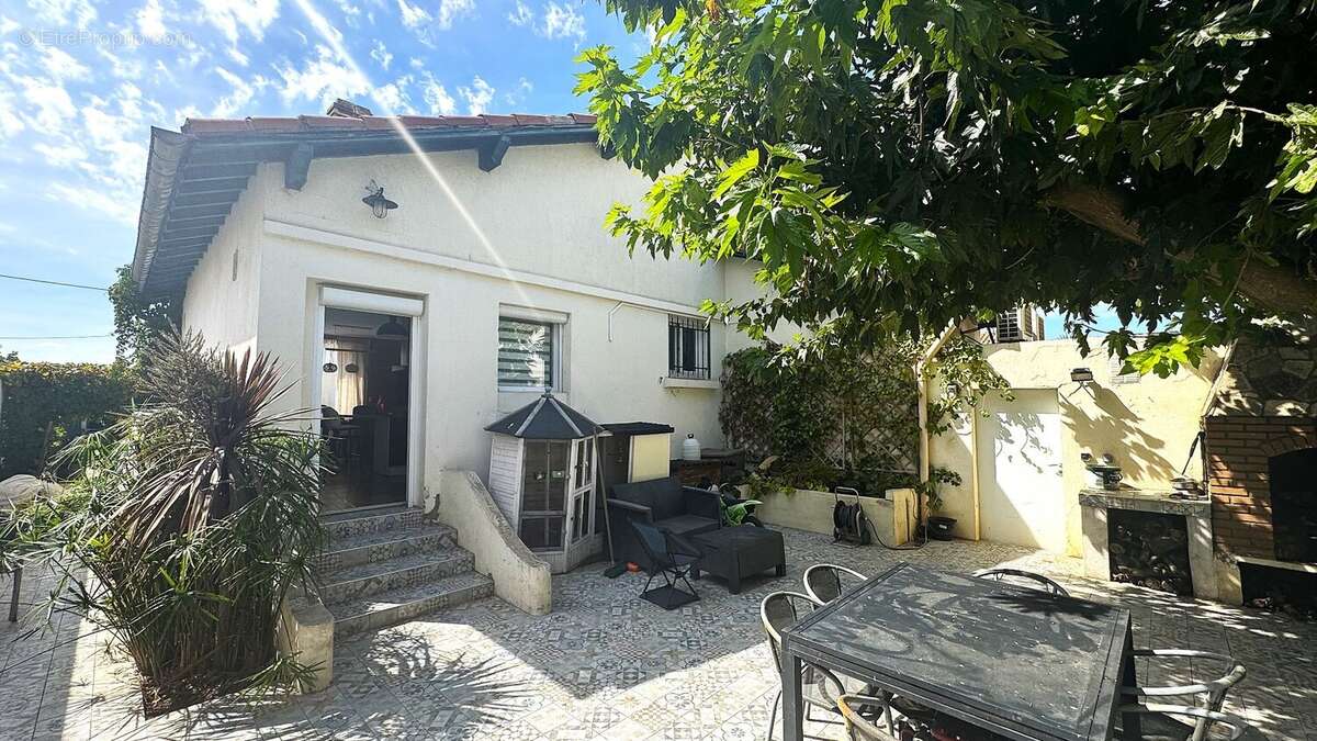 Maison à FRONTIGNAN