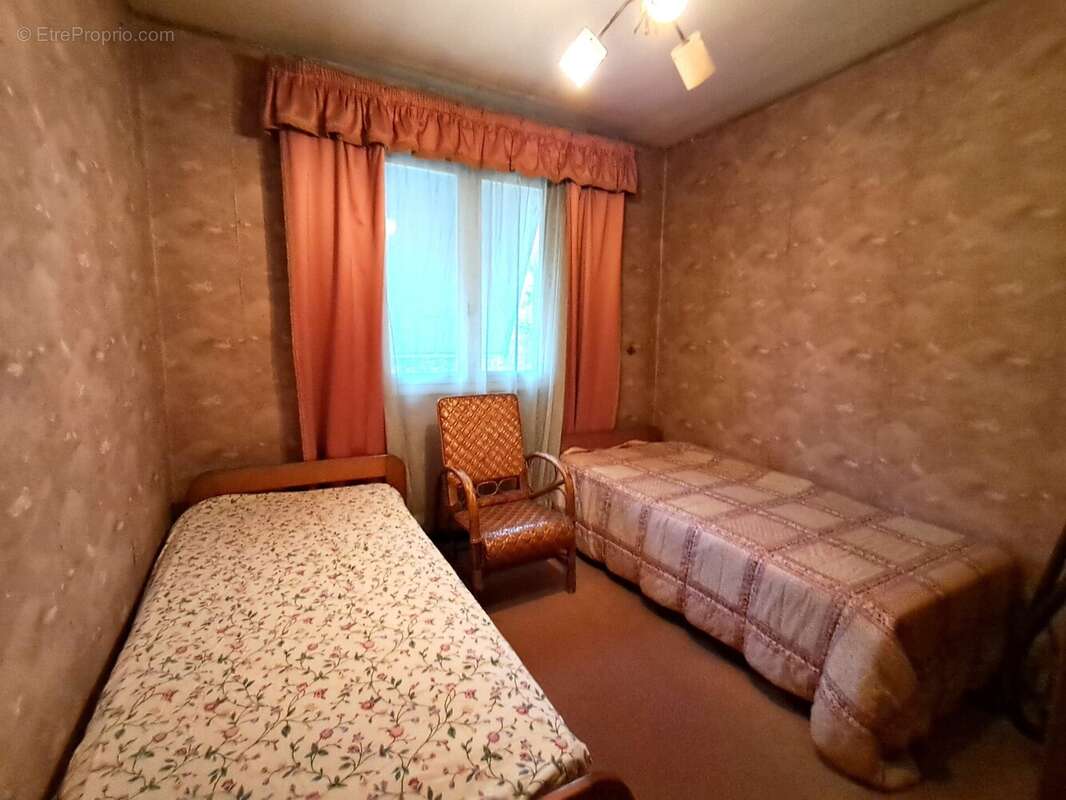 Maison à COLAYRAC-SAINT-CIRQ