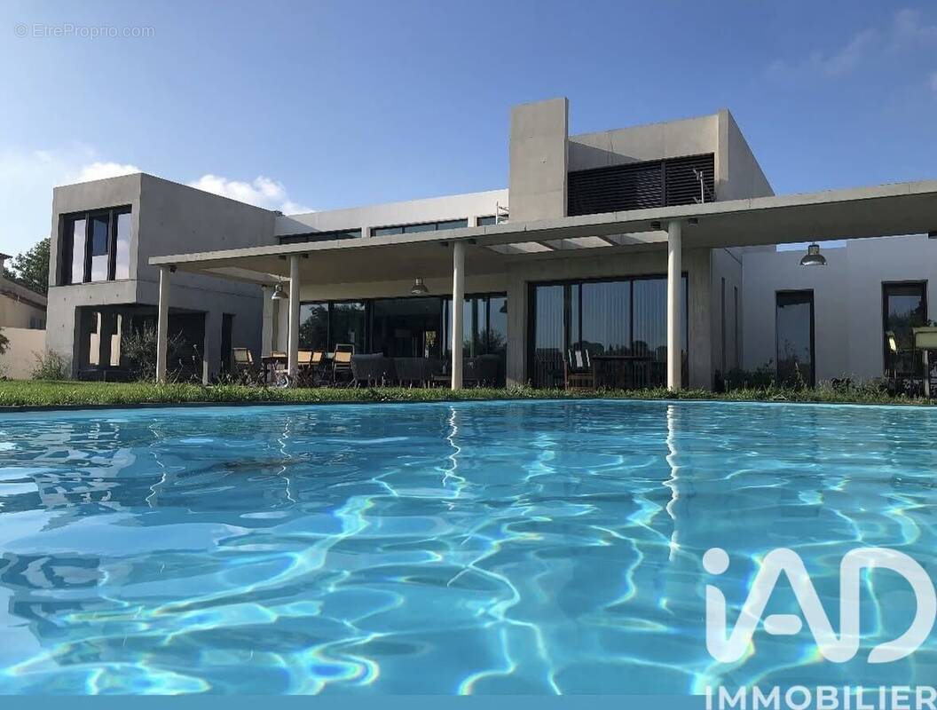 Photo 1 - Maison à CASTELNAU-LE-LEZ