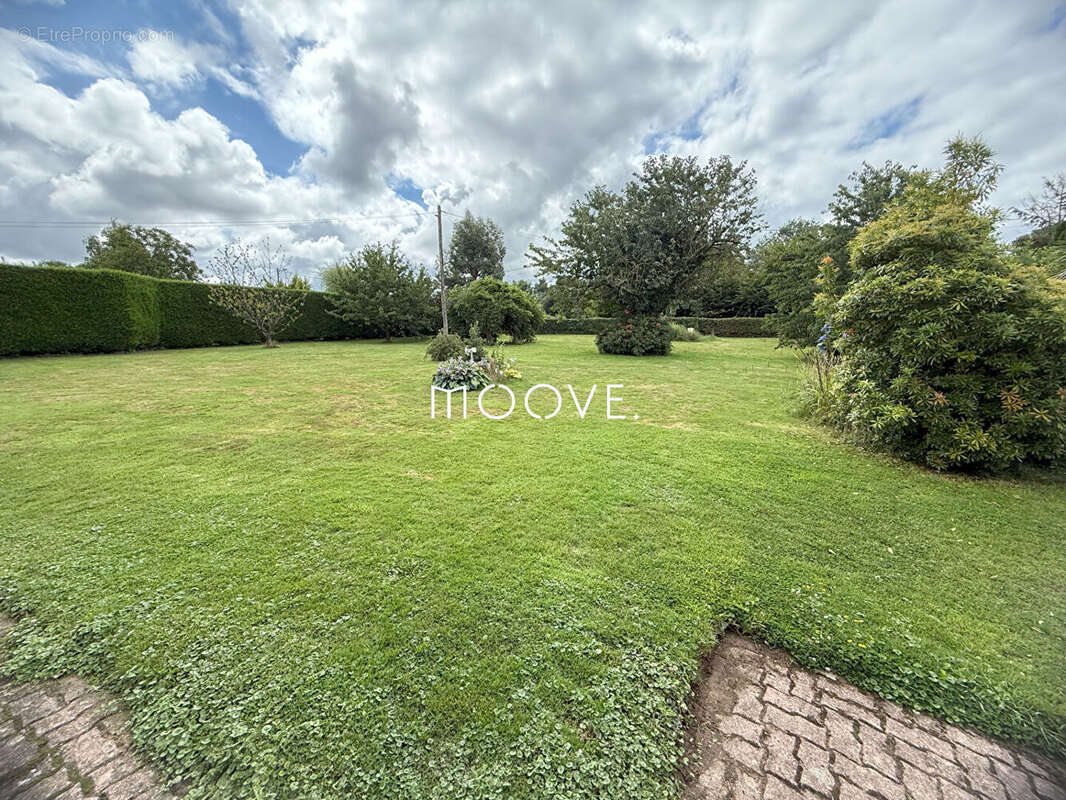 Maison à SAINT-PIERRE-DE-VARENGEVILLE