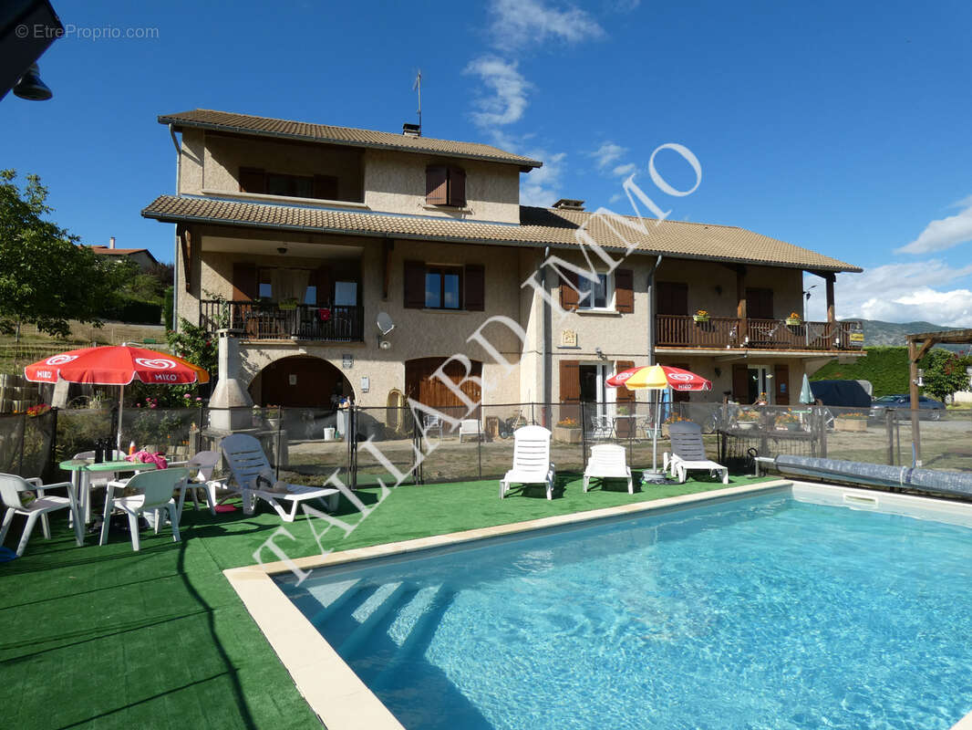 Maison à TURRIERS