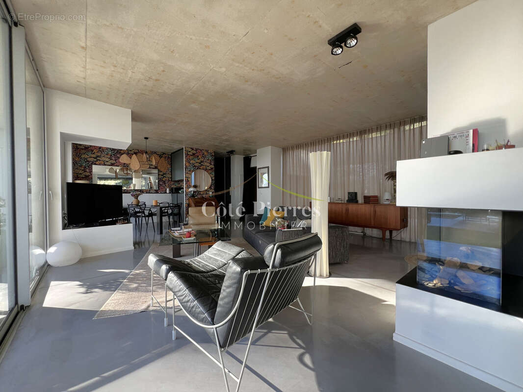 Maison à NIMES