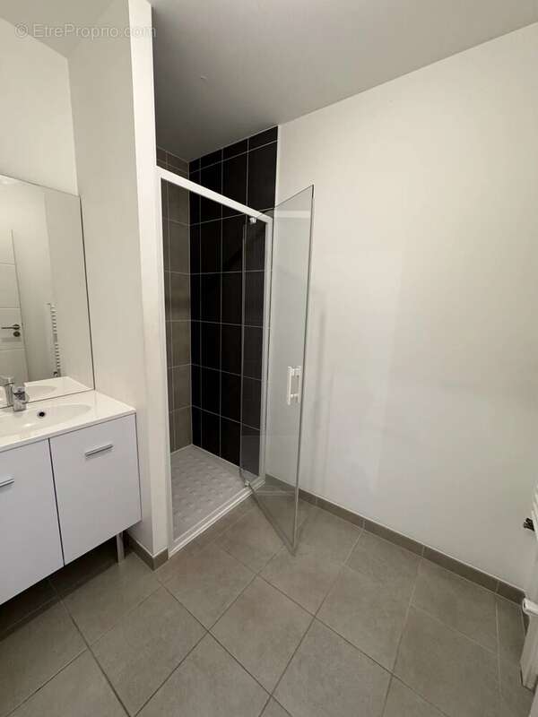Appartement à LES SORINIERES