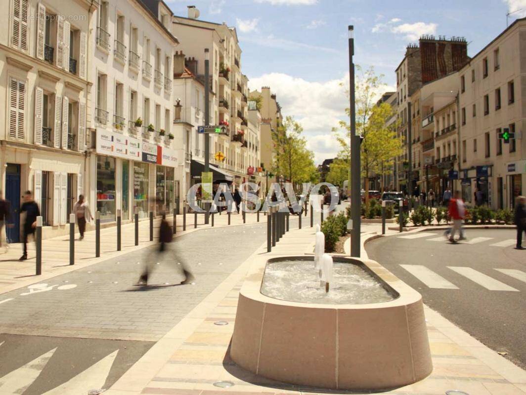 Appartement à CHARENTON-LE-PONT