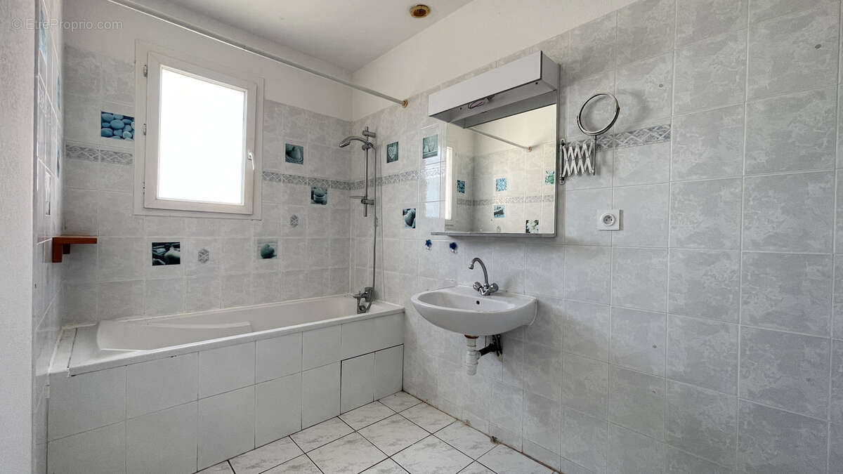 Maison à FRONTIGNAN