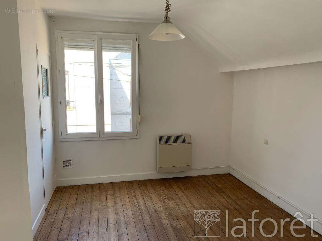 Maison à SAINT-QUENTIN