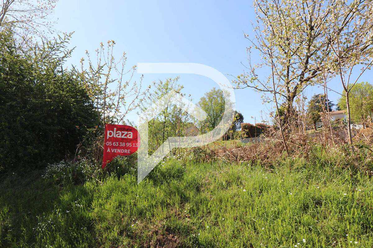 Terrain à CAMBON