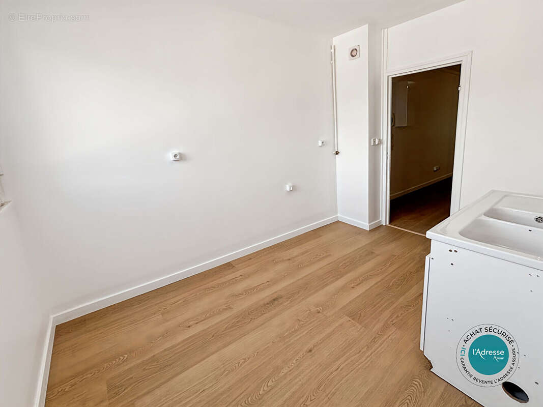 Appartement 4 pièces au pied des commerces et écoles - photo 3