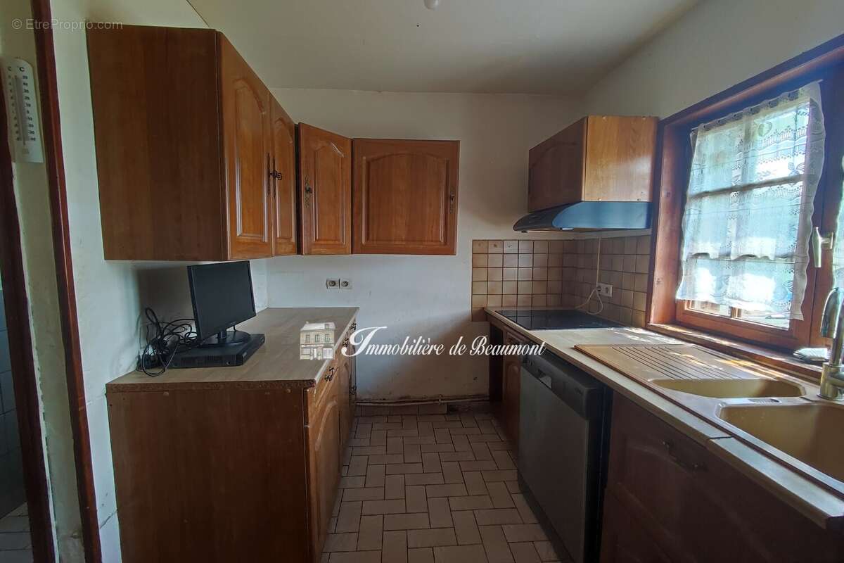 Maison 120 m² à Beaumont-Le-Roger  - photo 7